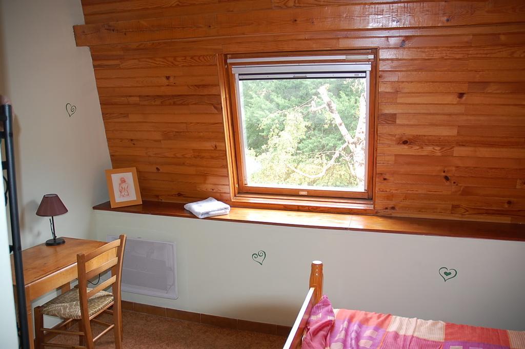 Les Airelles Hotell Saint-Cirgues-en-Montagne Rum bild